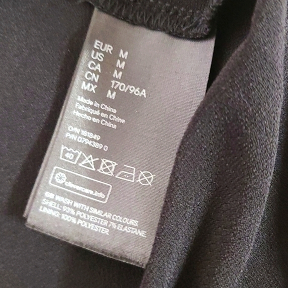 - H & M Soft Black Knit Dress Size Med - Picture 6 of 6